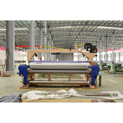 340cm হাই স্পিড লুম 800RPM ফোর প্লেইন ক্যাম ডবি ওয়াটার জেট লুম