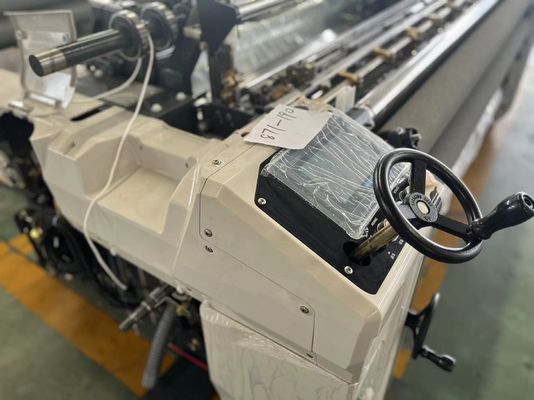 220 সেমি প্রস্থের ফ্যাব্রিক উইভিং মেশিন ডাবল নজল ওয়াটারজেট হাই স্পিড পাওয়ার লুম মেশিন